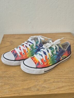 Converse Chuck Taylor All Star Low Sneakers Tie Dye Canvas Sz 7W/5M UNISEX